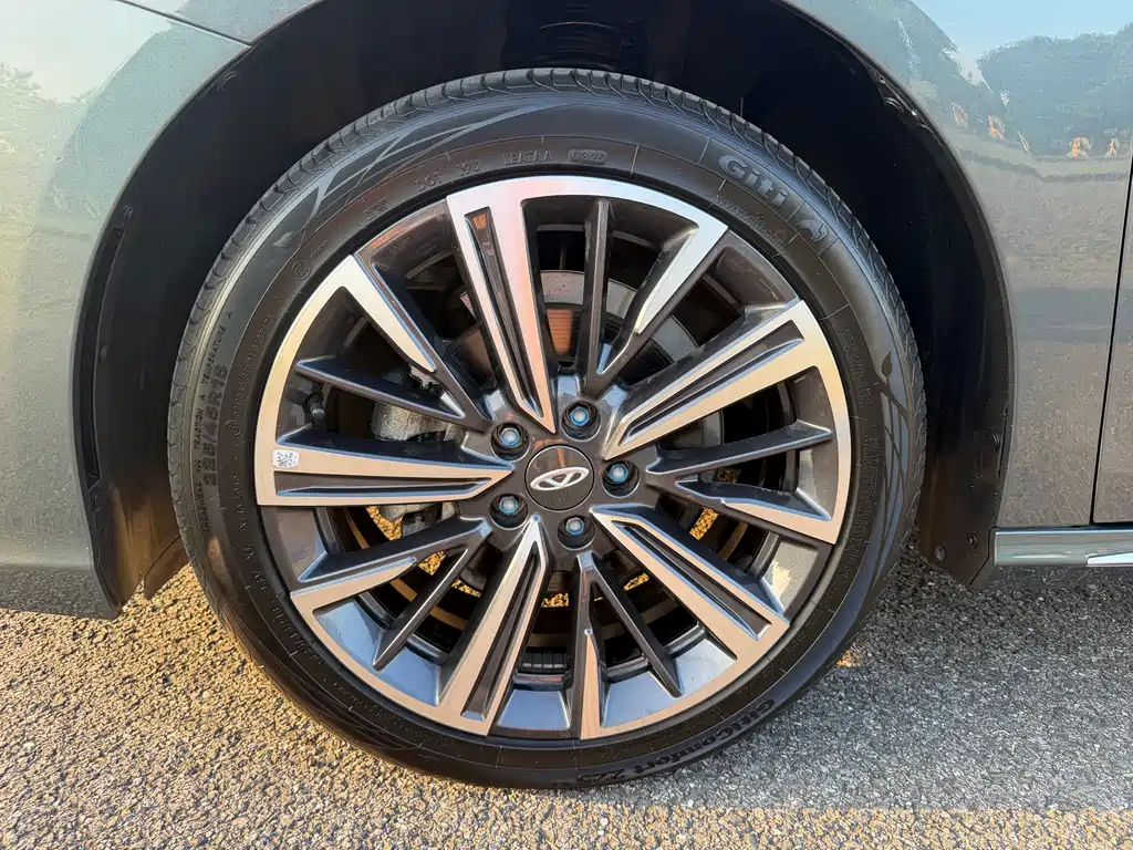 Chery Arrizo 8 PRO — фото 25