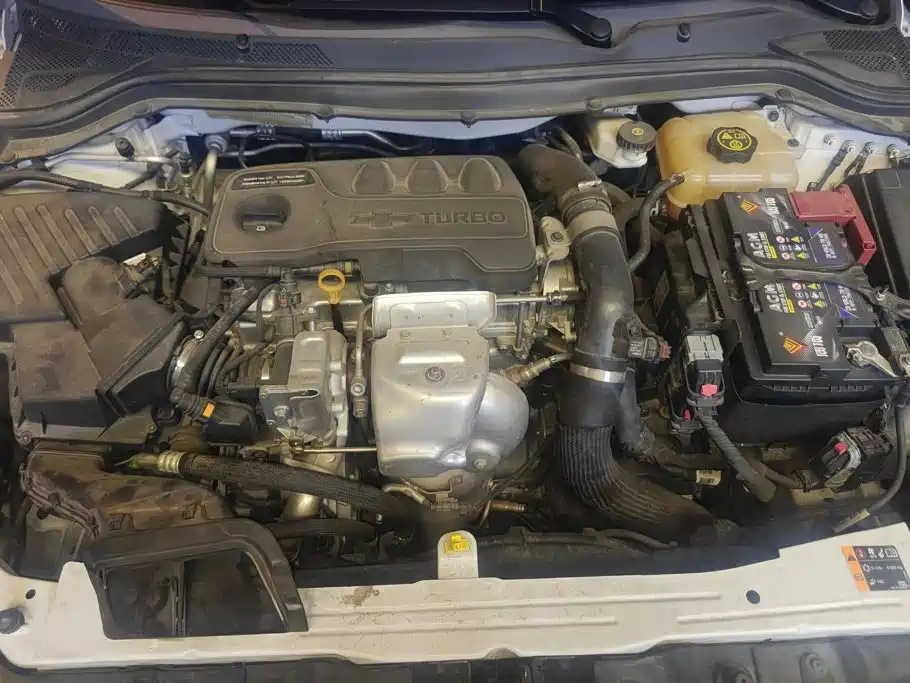 Chevrolet Monza — фото 10