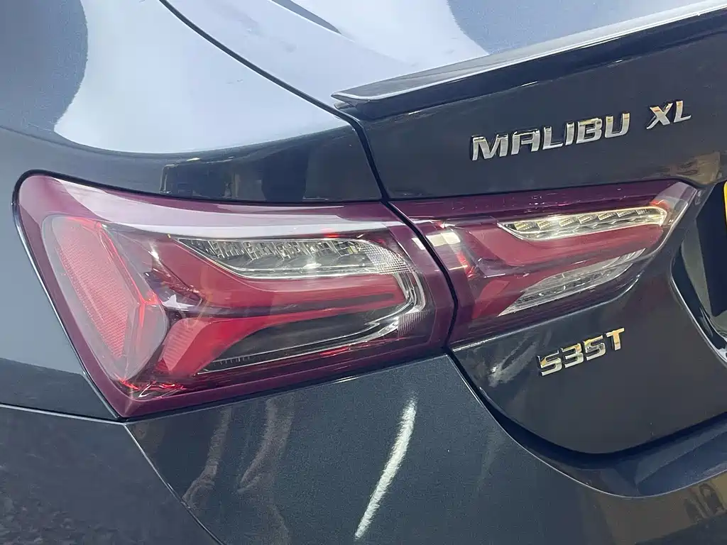 Chevrolet Malibu XL — фото 10