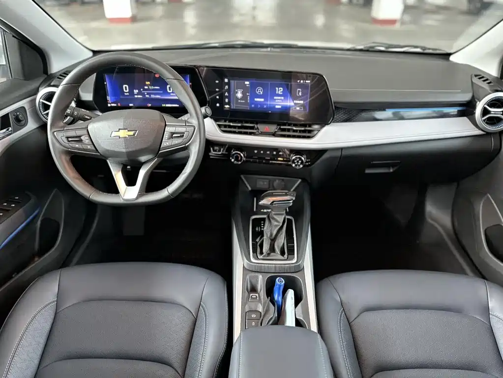 Chevrolet Monza — фото 11