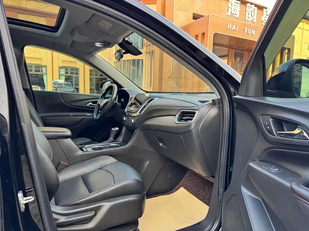 Chevrolet Equinox — фото 11