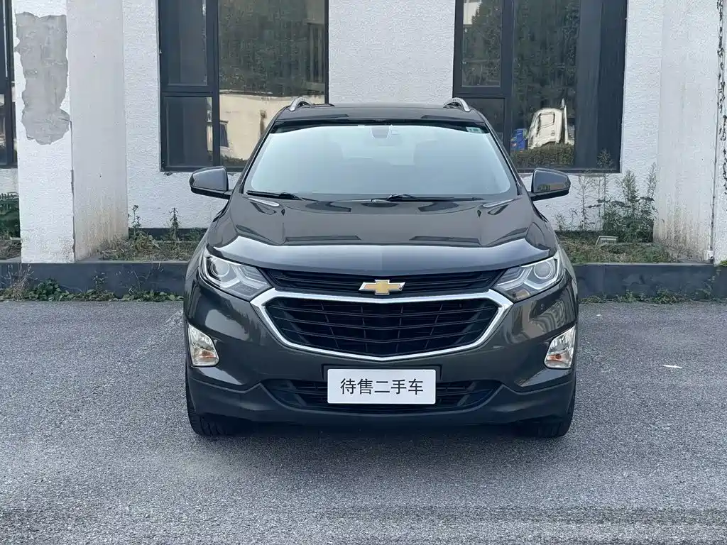 Chevrolet Equinox — фото 14