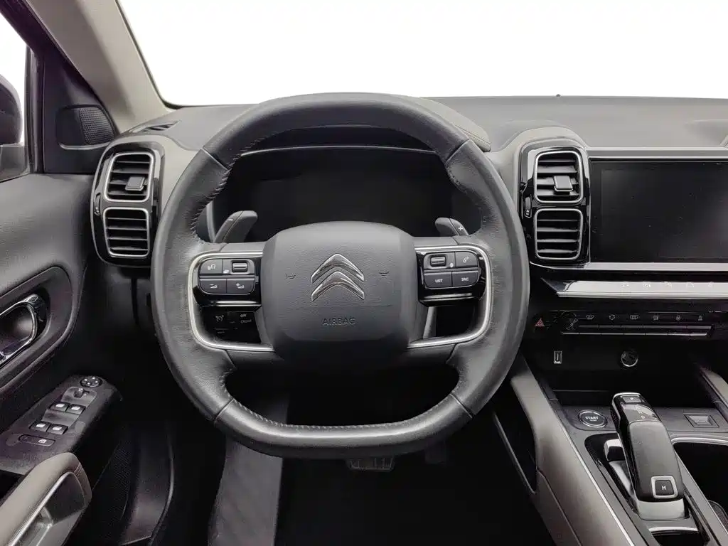 Citroen C5 AIRCROSS — фото 11