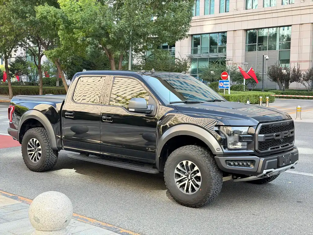 Ford F-150 Raptor — фото 3