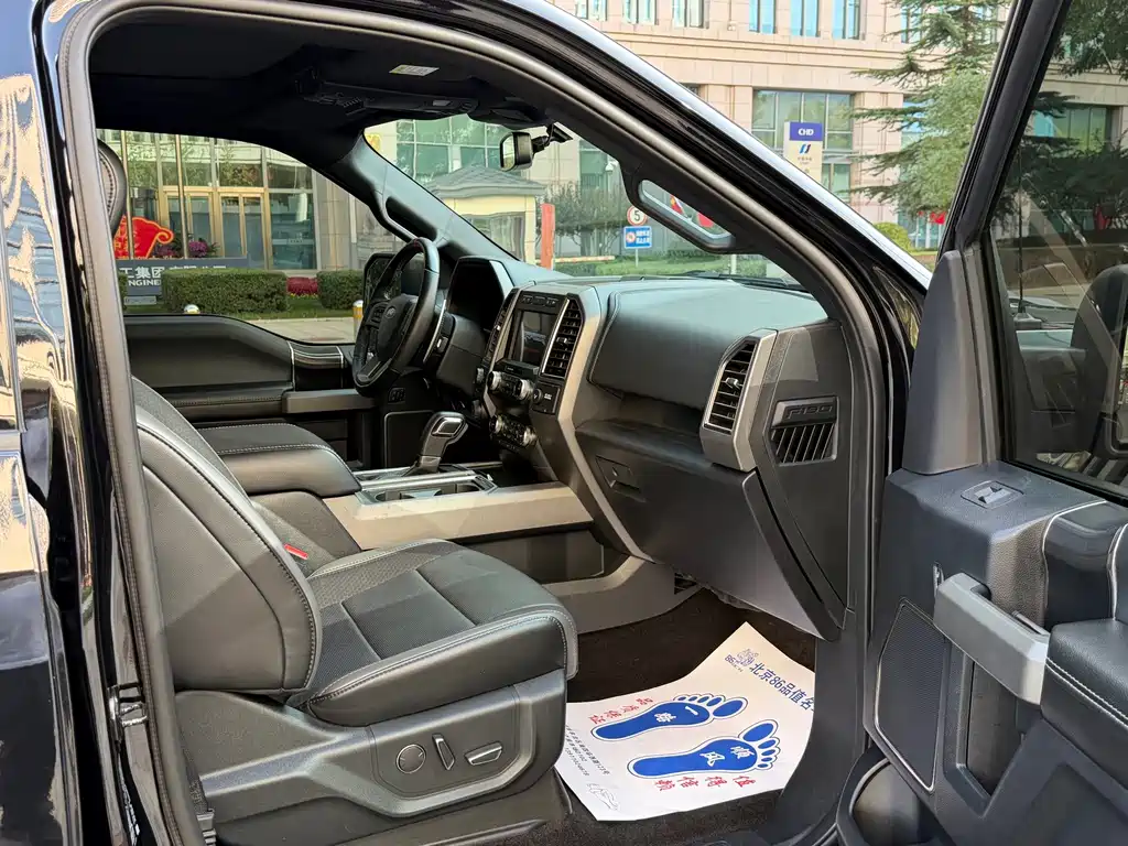 Ford F-150 Raptor — фото 23
