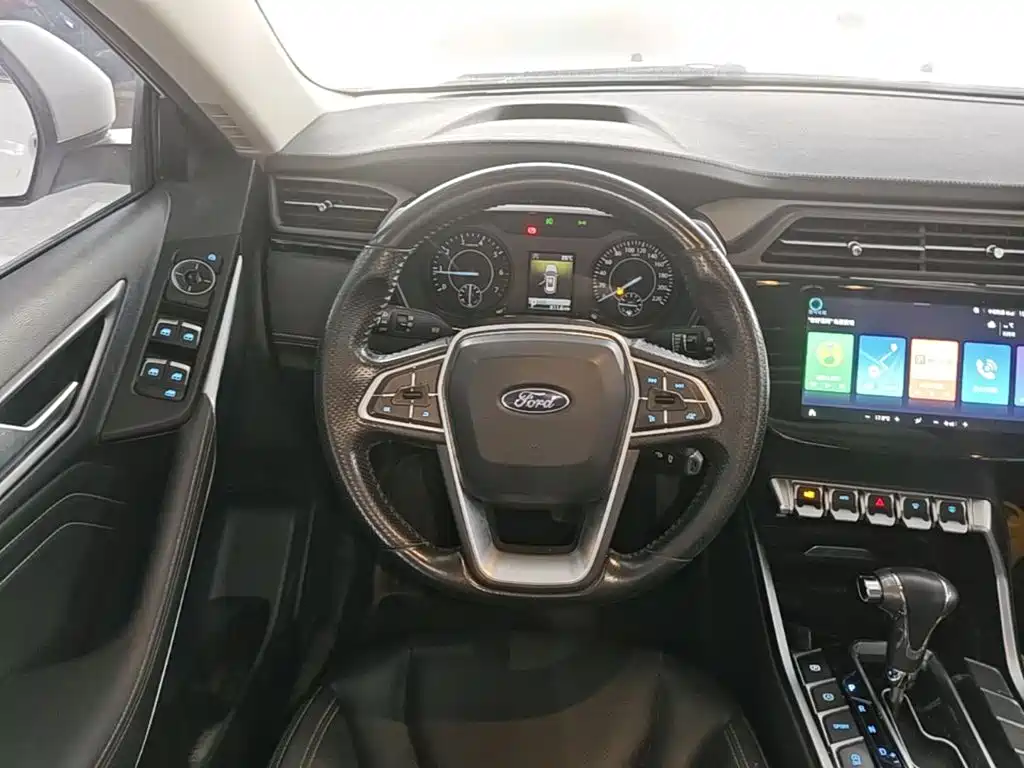 Ford Territory — фото 11