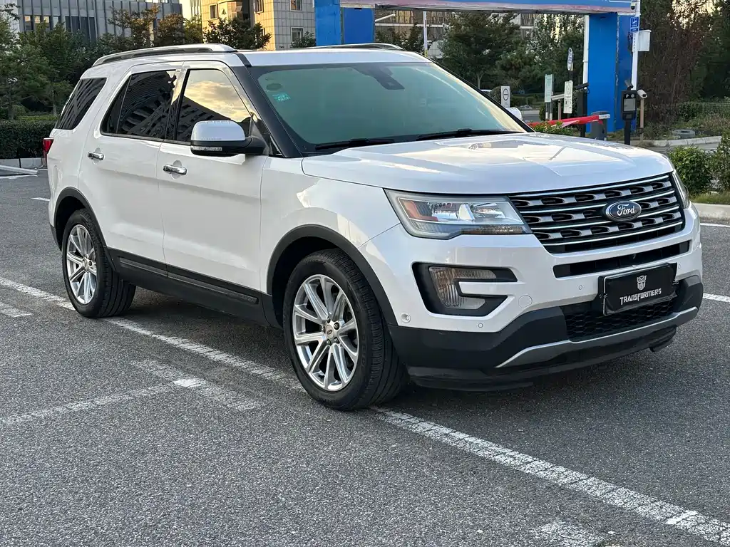 Ford Explorer (Import) — фото 3
