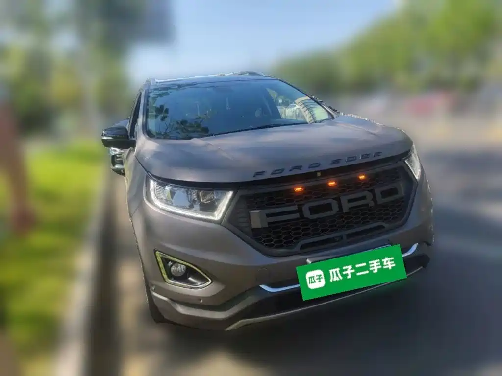 Ford Edge — фото 3