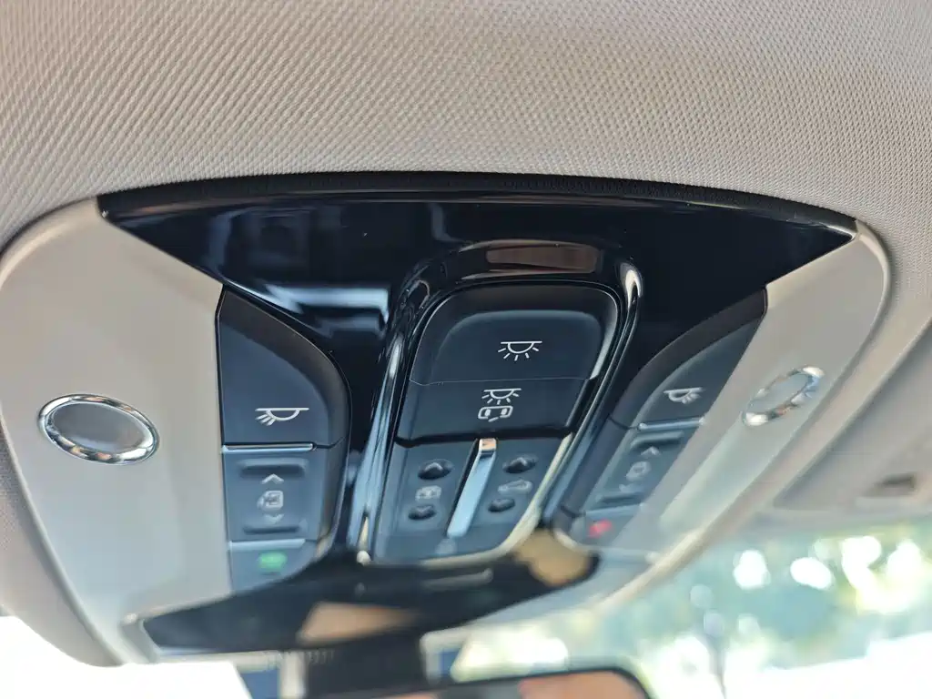 GAC Motor Trumpchi M8 — фото 14