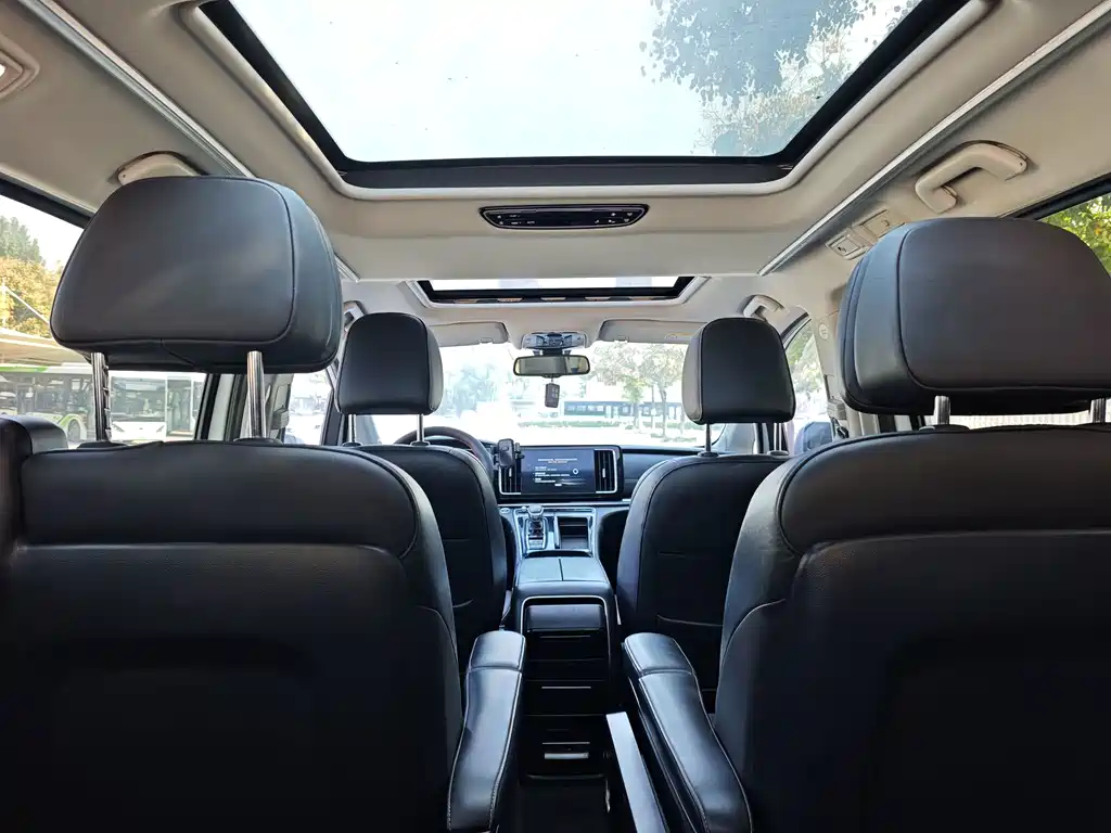 GAC Motor Trumpchi M8 — фото 7