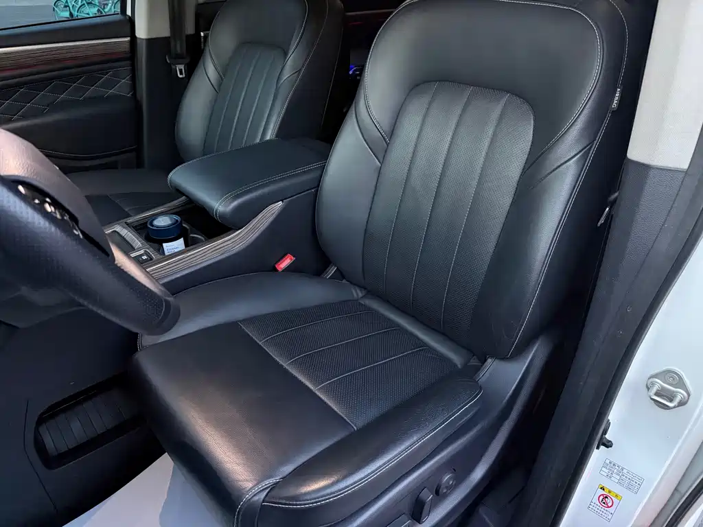 GAC Motor Trumpchi M8 — фото 10