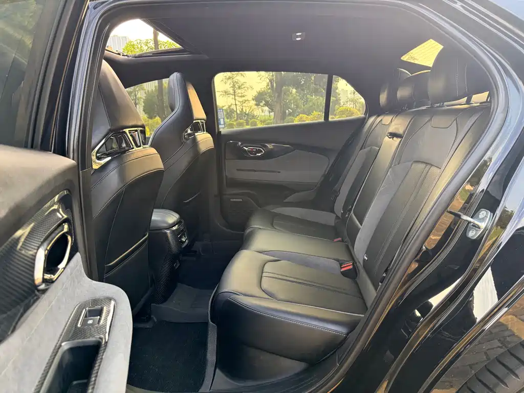 GAC Motor Shadow Leopard — фото 5