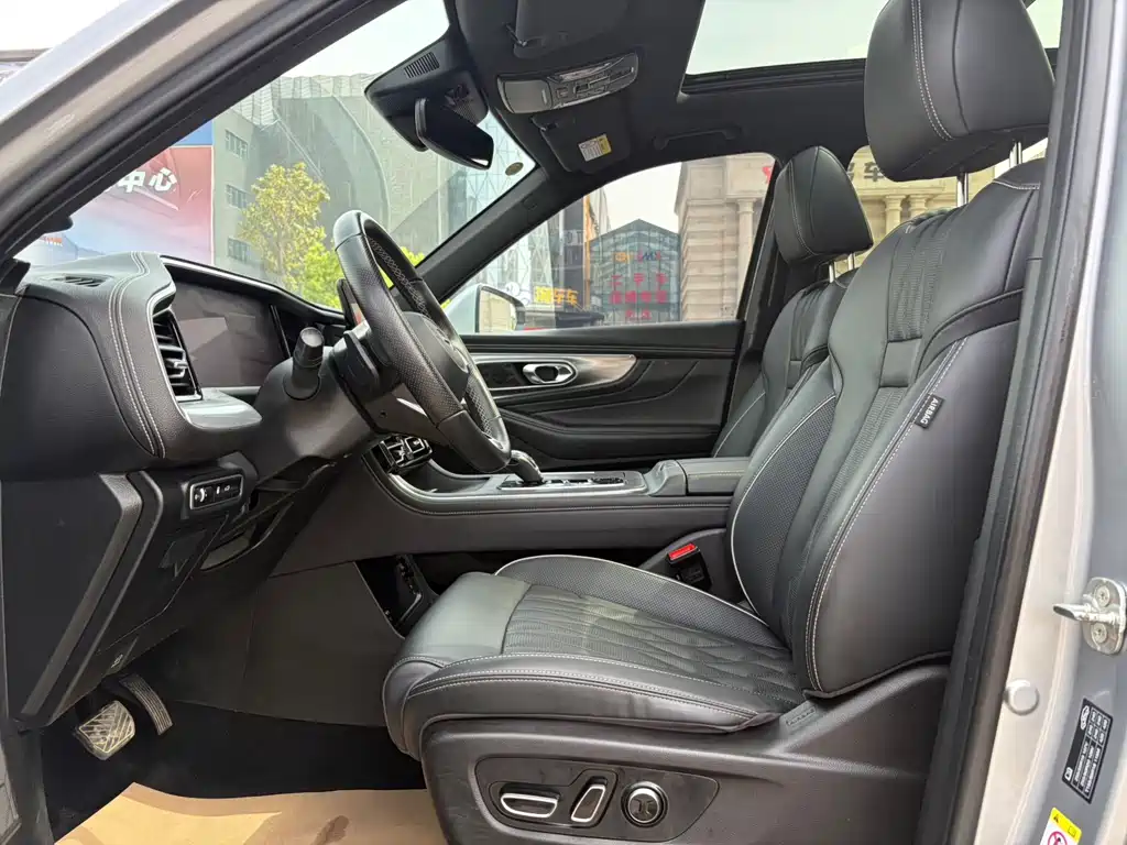 GAC Motor Trumpchi GS8 — фото 5