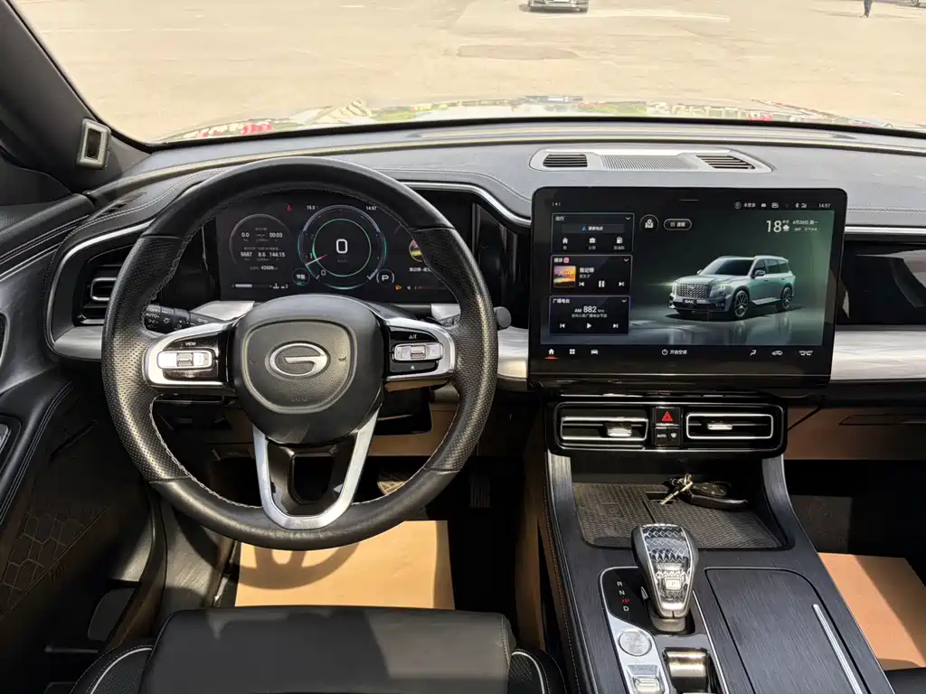 GAC Motor Trumpchi GS8 — фото 10