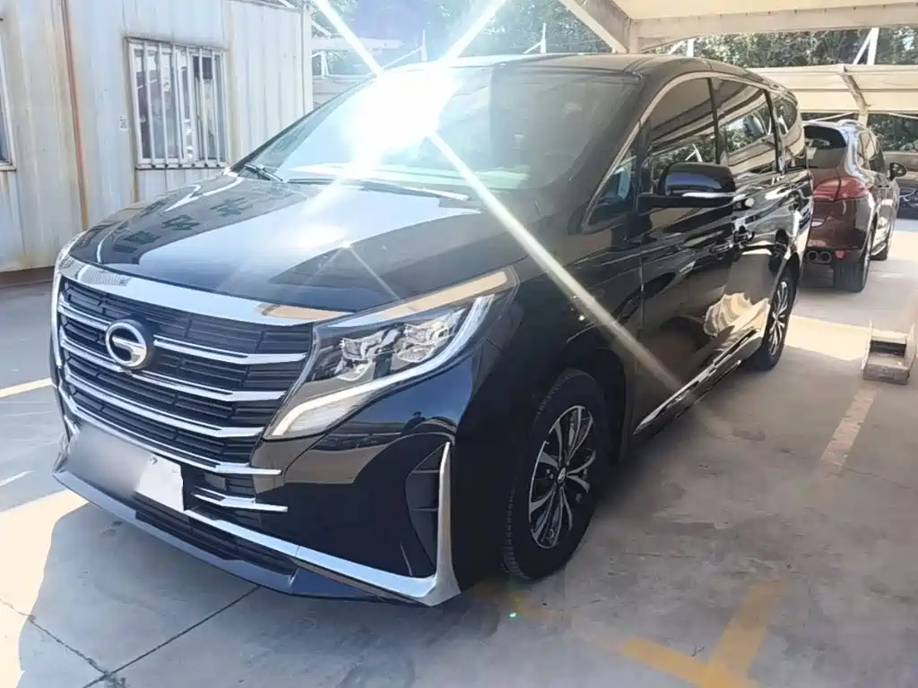 GAC Motor Trumpchi M8 — фото 2