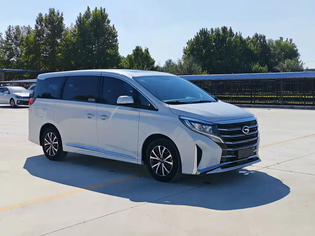 GAC Motor Trumpchi M8 — фото 3