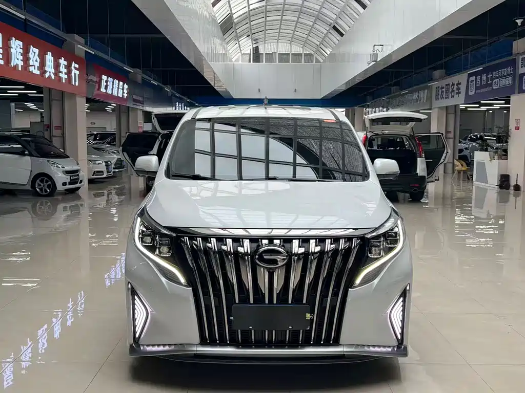 GAC Motor Trumpchi M8 — фото 2