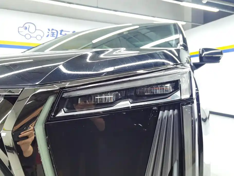 GAC Motor Trumpchi M8 — фото 5