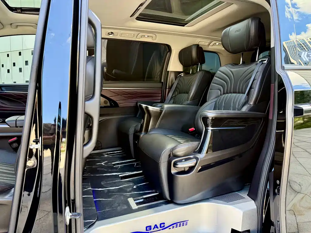 GAC Motor Trumpchi M8 — фото 6