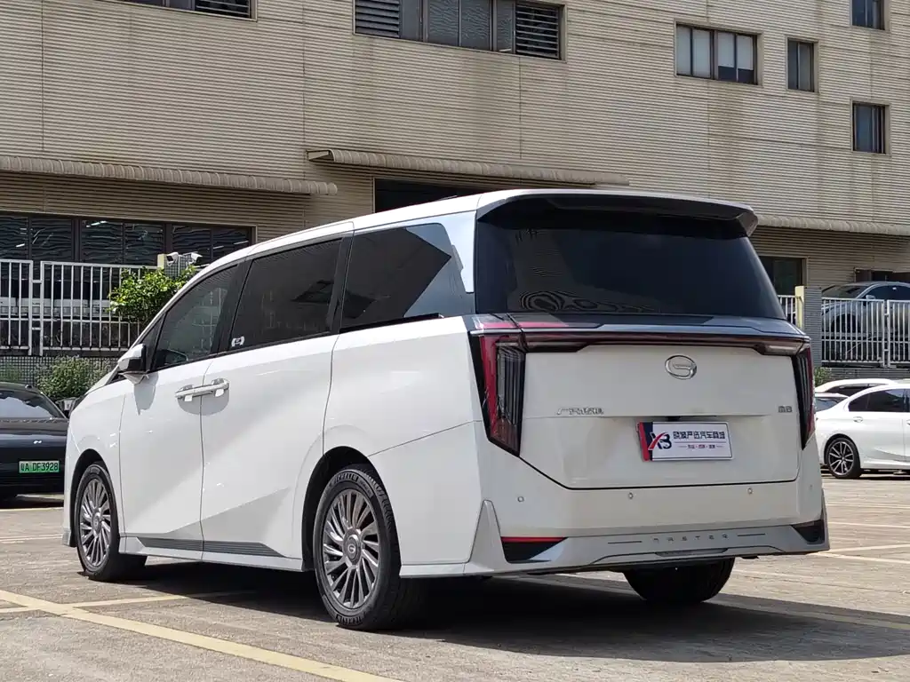 GAC Motor Trumpchi M8 — фото 4