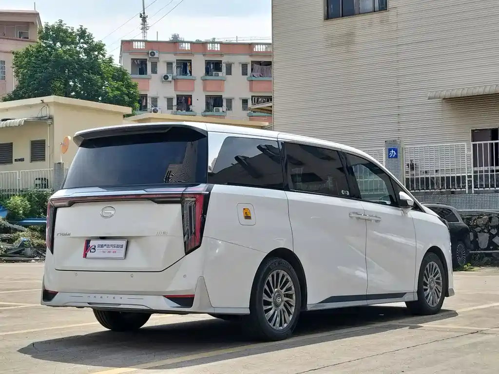 GAC Motor Trumpchi M8 — фото 5