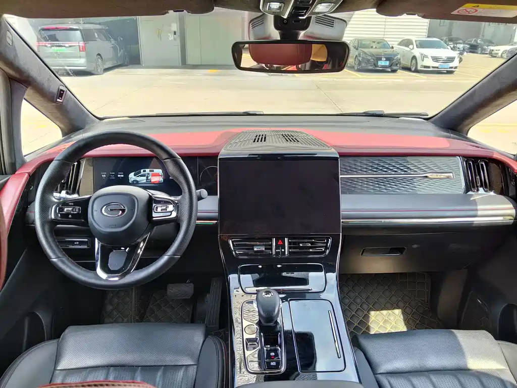 GAC Motor Trumpchi M8 — фото 10
