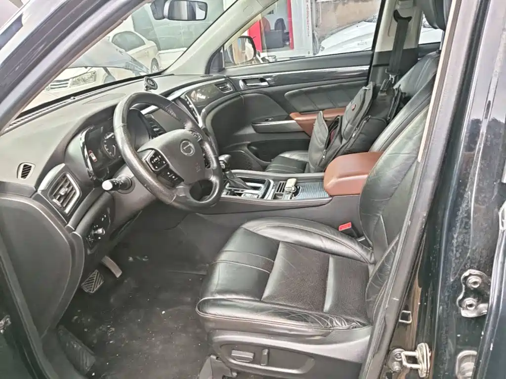 GAC Motor Trumpchi GS7 — фото 15