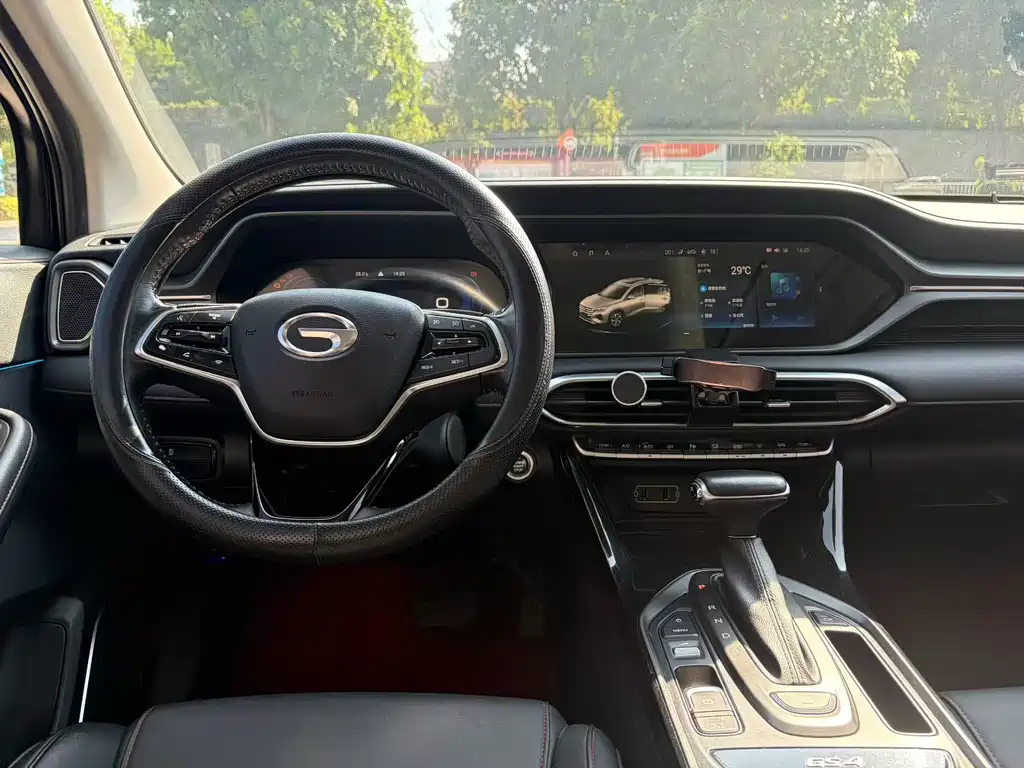 GAC Motor Trumpchi GS4 — фото 6