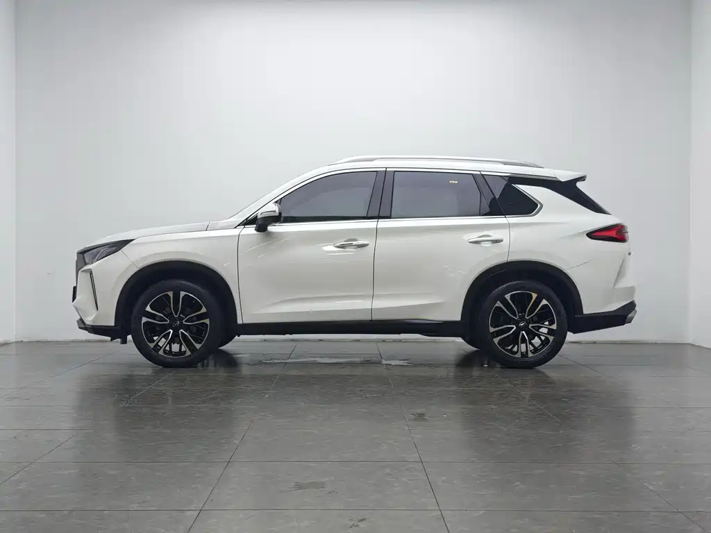 GAC Motor GS4 Plus — фото 11