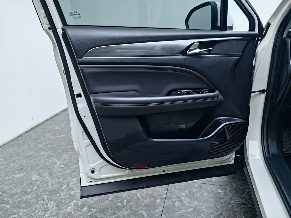 GAC Motor GS4 Plus — фото 19