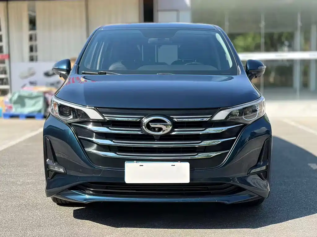 GAC Motor Trumpchi M6 — фото 2
