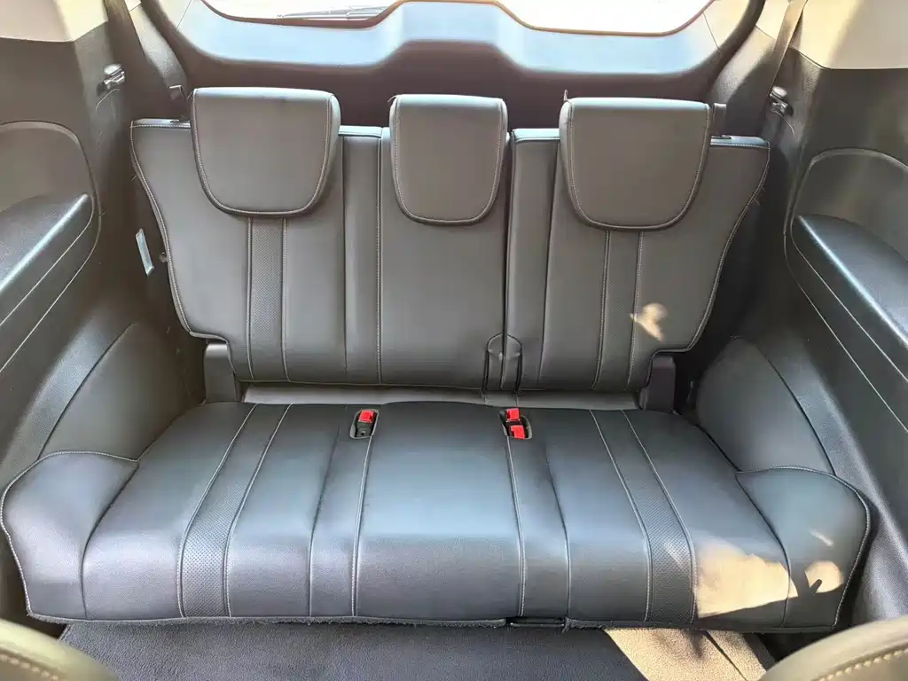 GAC Motor Trumpchi M6 — фото 17