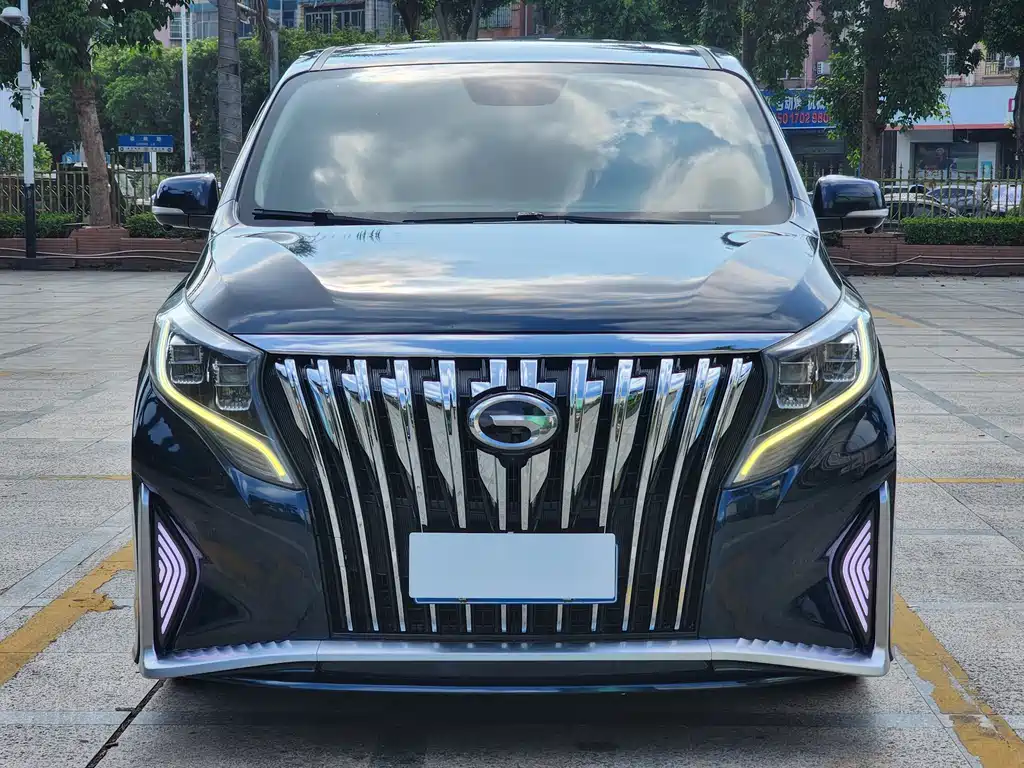 GAC Motor Trumpchi M8 — фото 2