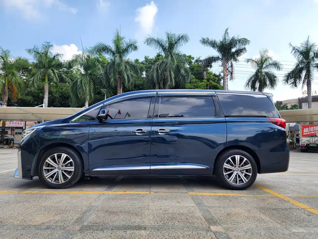 GAC Motor Trumpchi M8 — фото 4