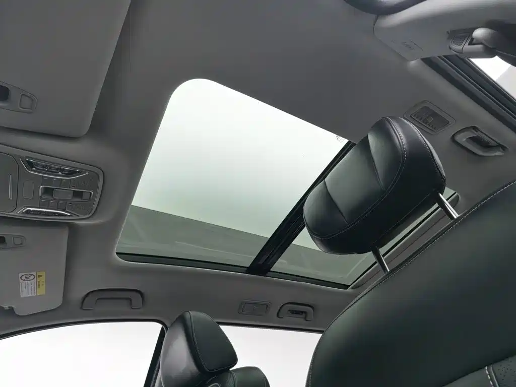 GAC Motor Trumpchi M6 — фото 14