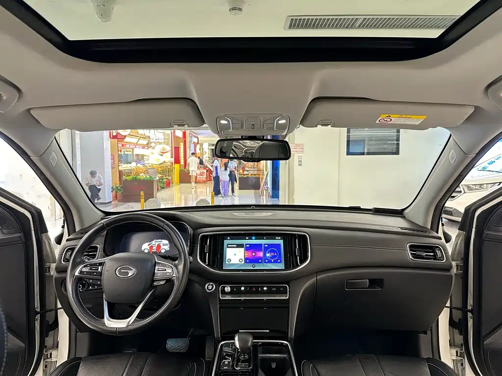 GAC Motor Trumpchi GS8 — фото 21