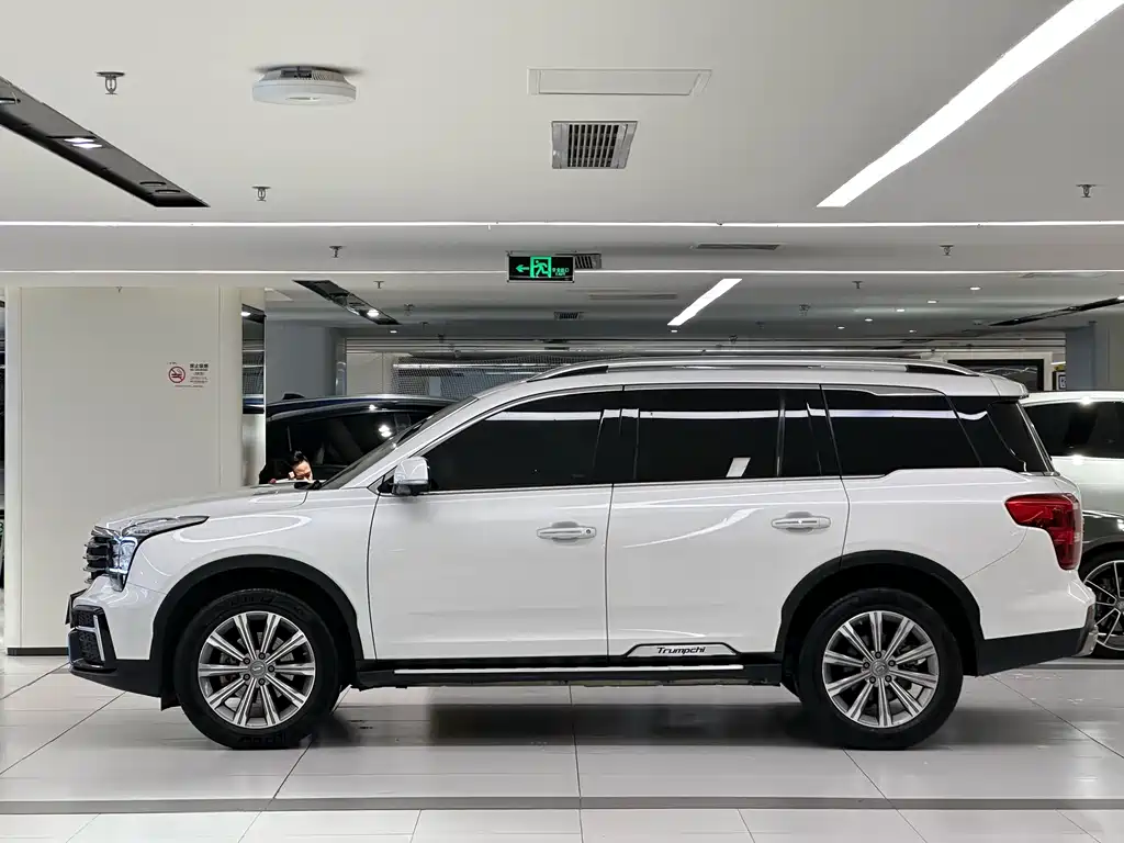 GAC Motor Trumpchi GS8 — фото 4