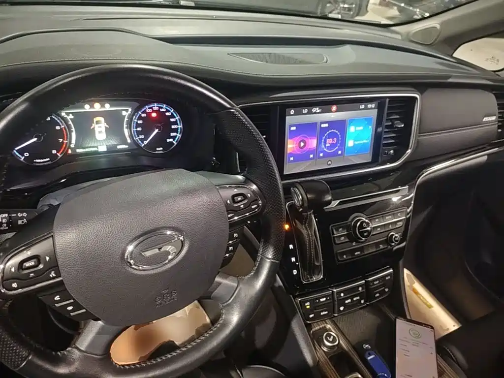 GAC Motor Trumpchi M8 — фото 10