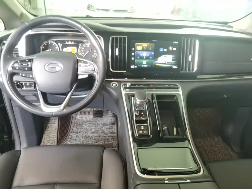 GAC Motor Trumpchi M8 — фото 10
