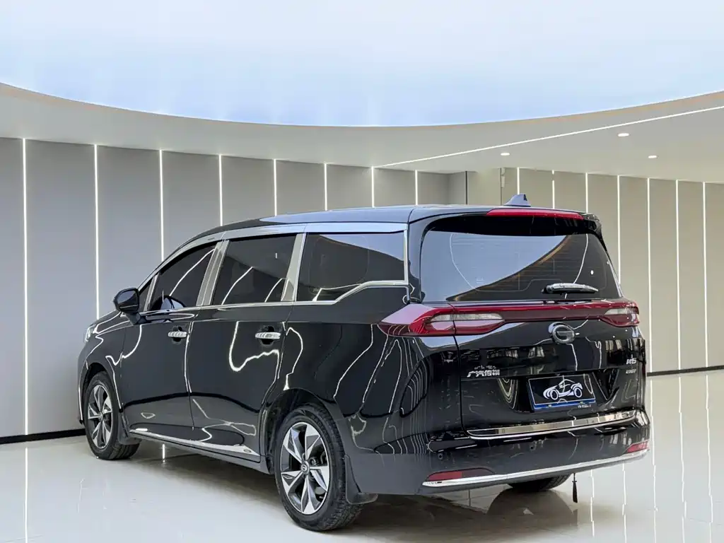 GAC Motor Trumpchi M6 — фото 18