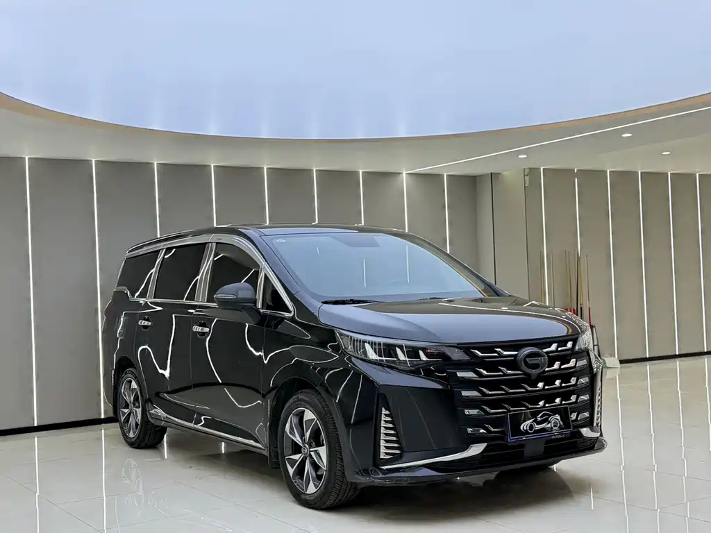 GAC Motor Trumpchi M6 — фото 3