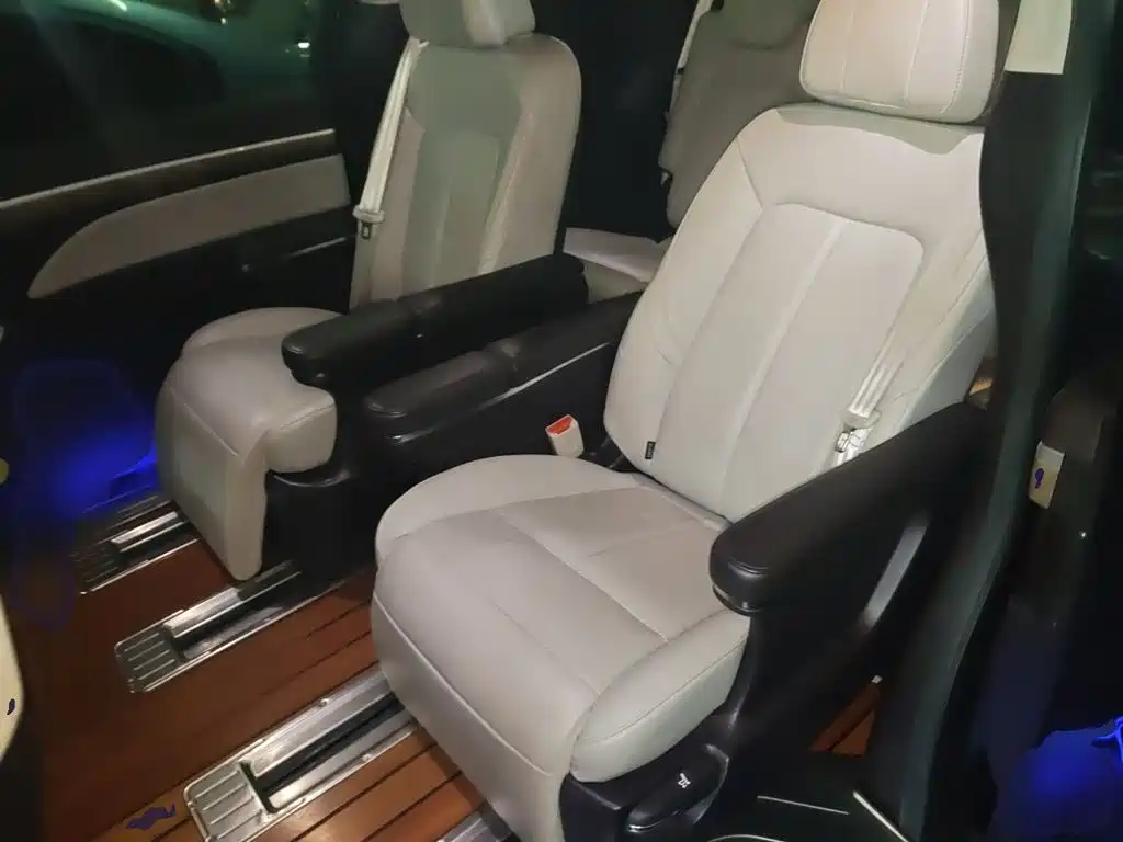 GAC Motor Trumpchi M8 — фото 13