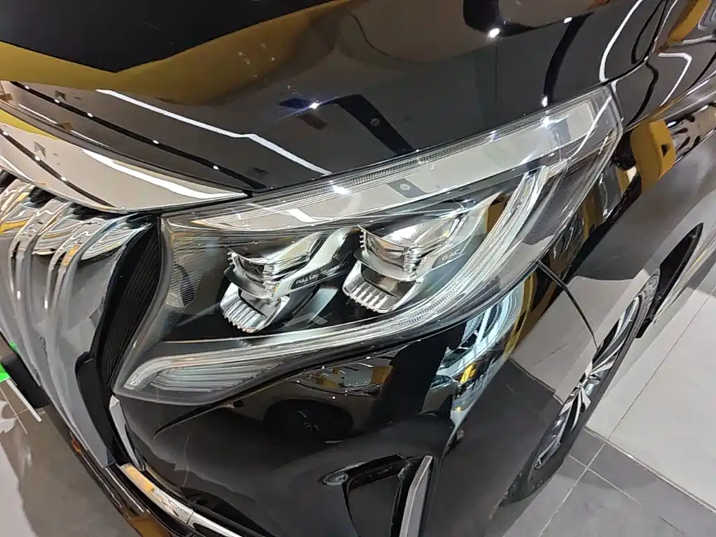 GAC Motor Trumpchi M8 — фото 24