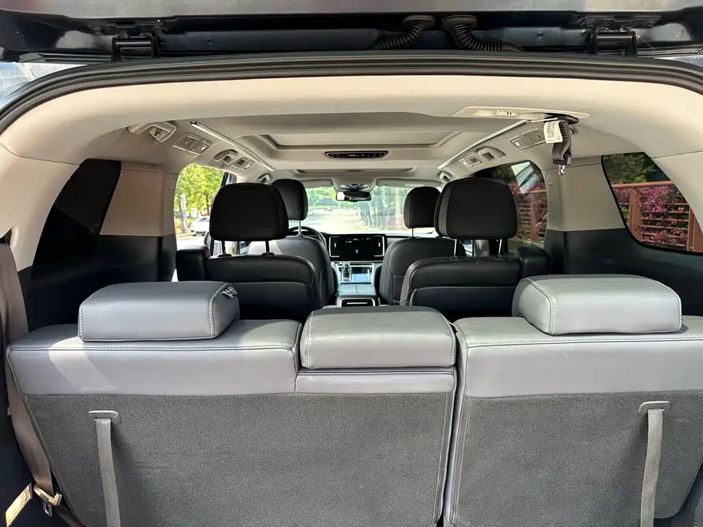 GAC Motor Trumpchi M8 — фото 9