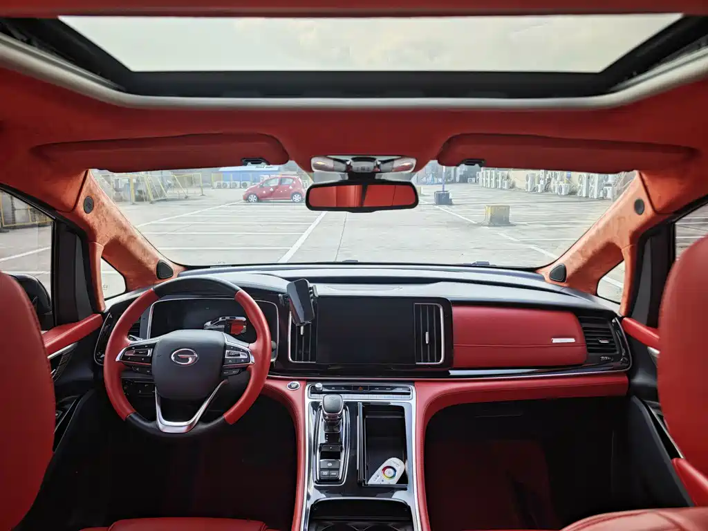GAC Motor Trumpchi M8 — фото 10