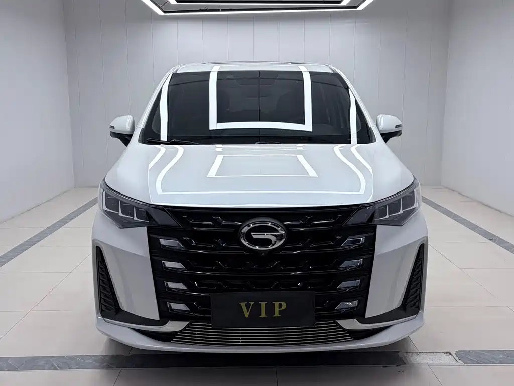 GAC Motor Trumpchi M6 — фото 2