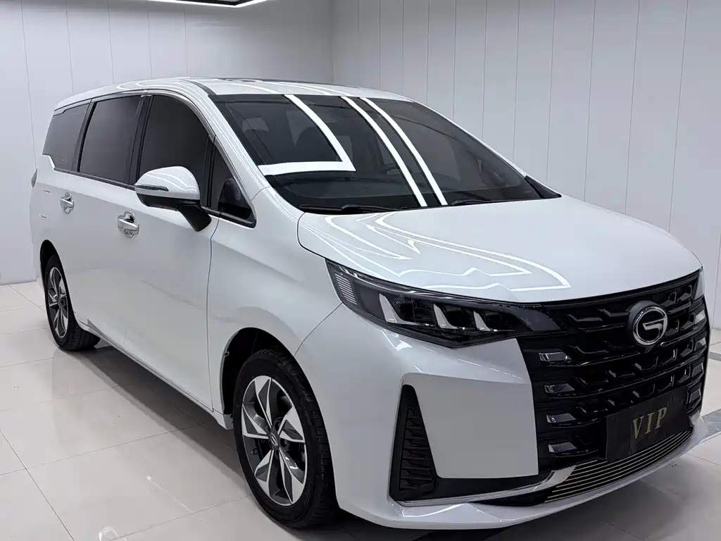GAC Motor Trumpchi M6 — фото 3