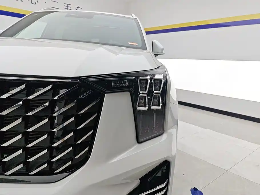 GAC Motor Trumpchi GS8 — фото 5