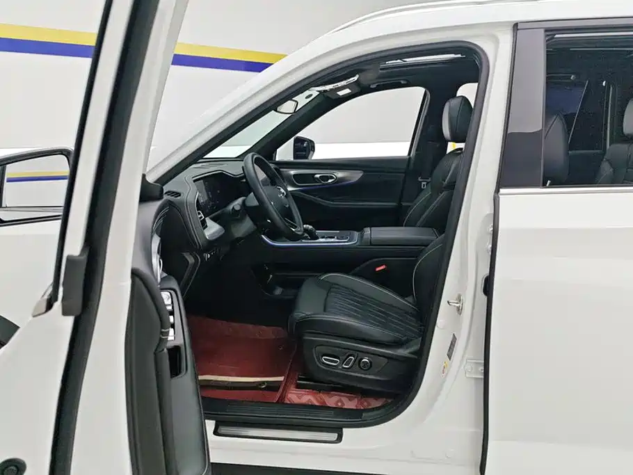 GAC Motor Trumpchi GS8 — фото 9