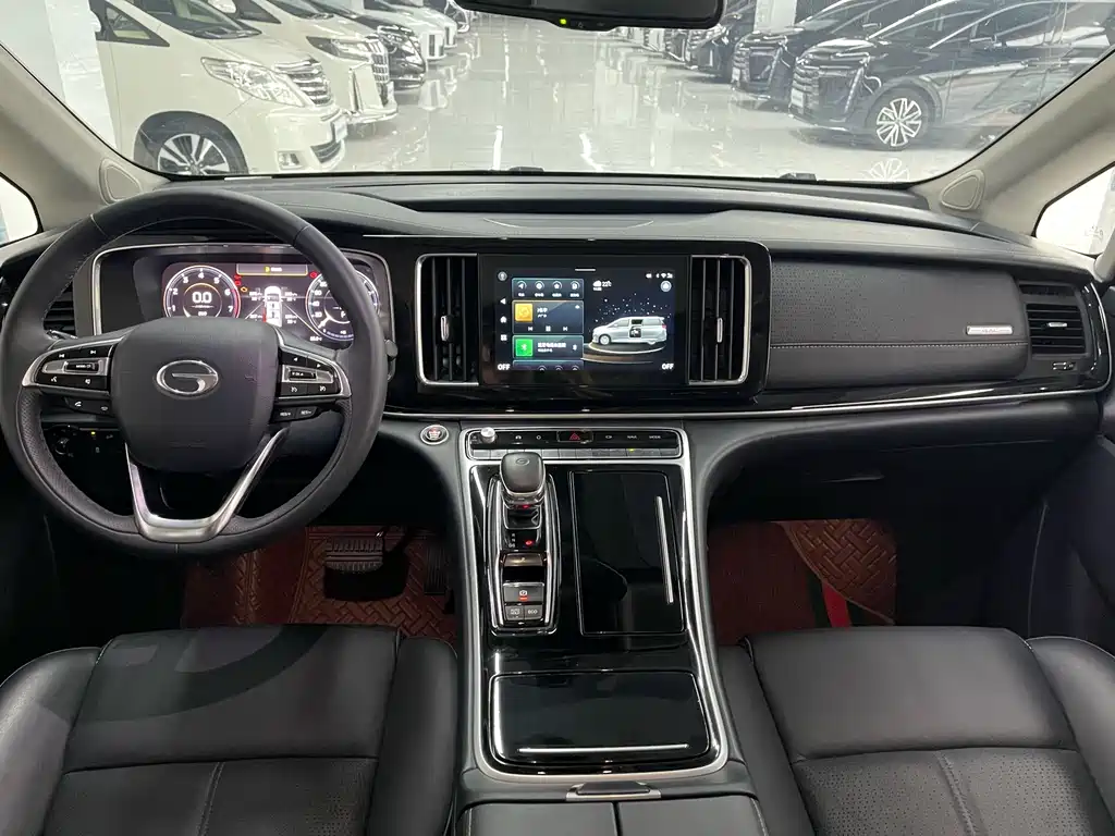 GAC Motor Trumpchi M8 — фото 17